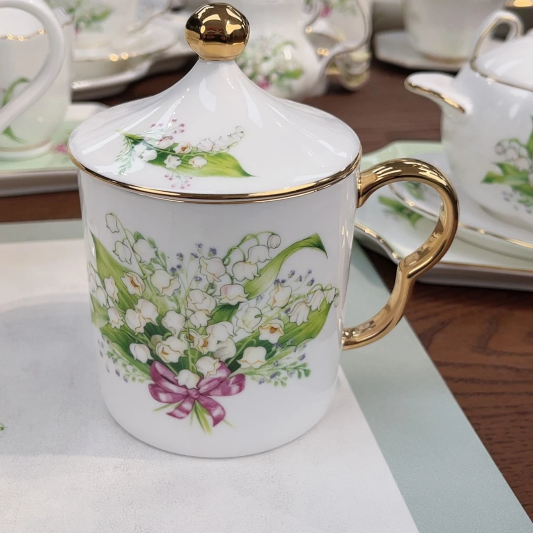 【闪购商品】瓷片杯杯—————