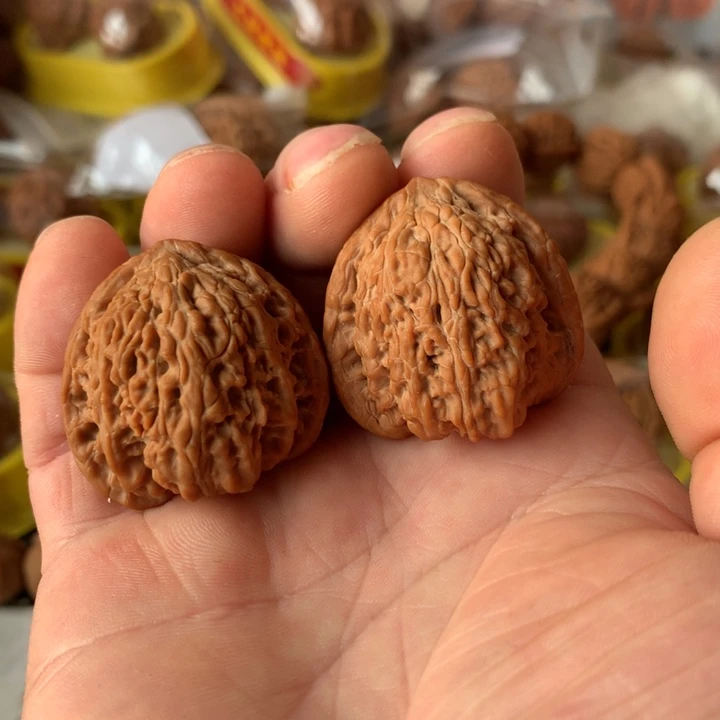 文玩核桃吊坠红玛瑙36