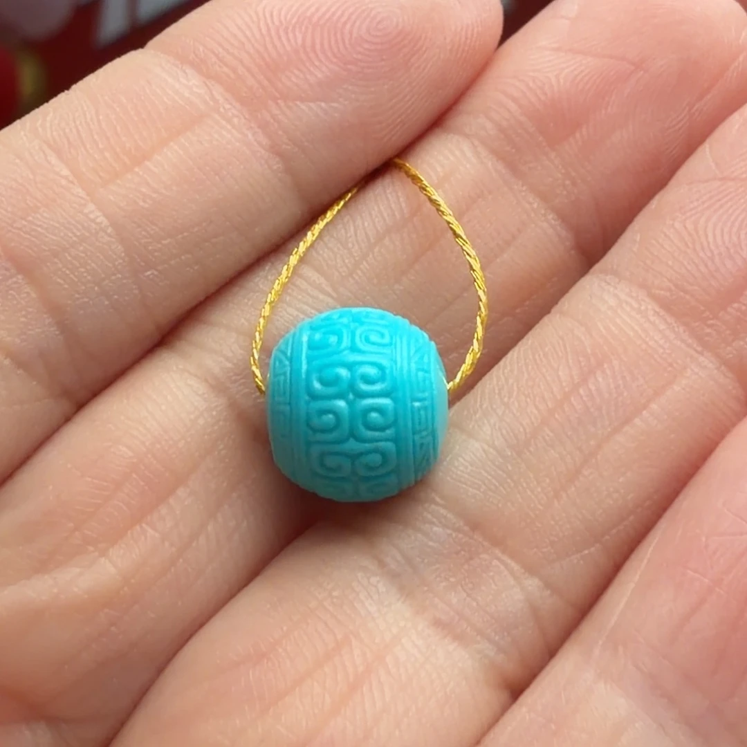 绿松石未镶嵌颈饰