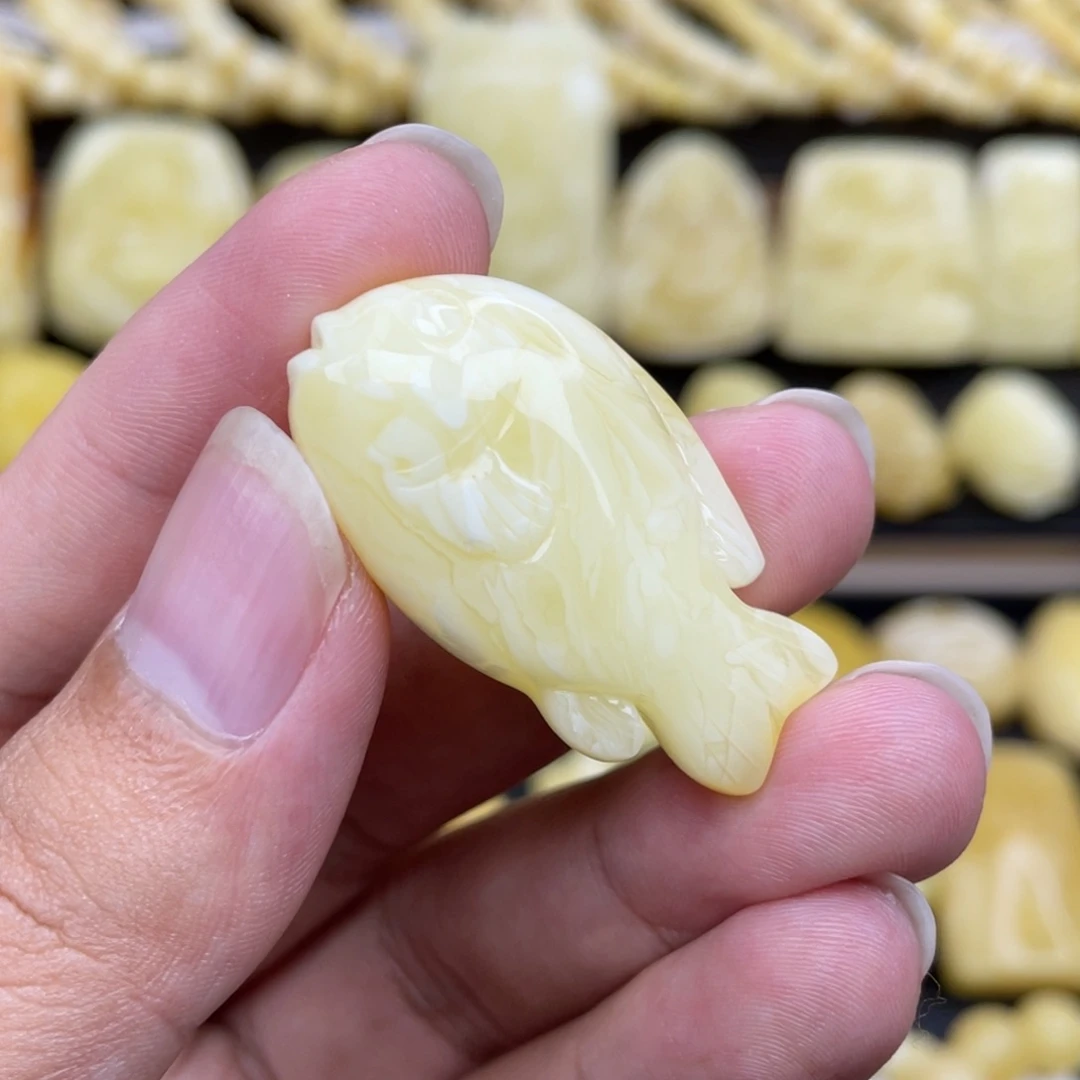 裸石琥珀未镶嵌琥珀蜜蜡