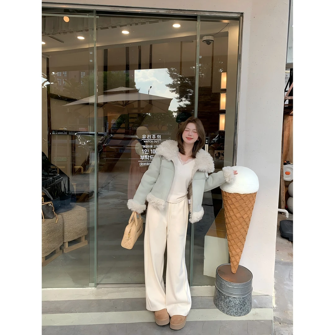 陳文文【奶芙长腿】秋冬新款垂感绒感保暖百搭显瘦直筒休闲裤K0032