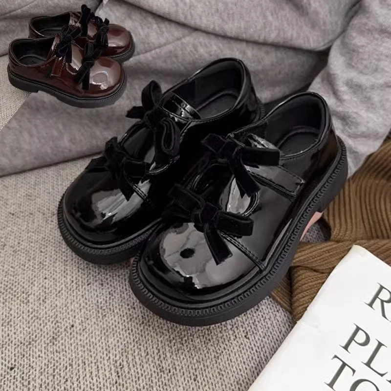 2025年新款春秋女童英伦风儿童漆皮亮面小皮鞋大童酒红色百搭复古