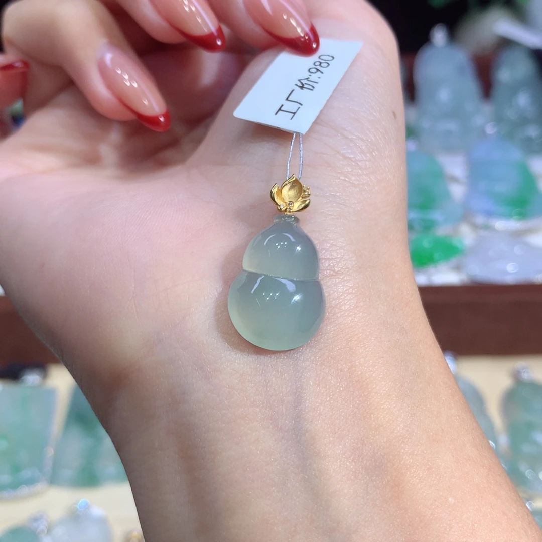 吊坠(不含链)18K金镶嵌翡翠