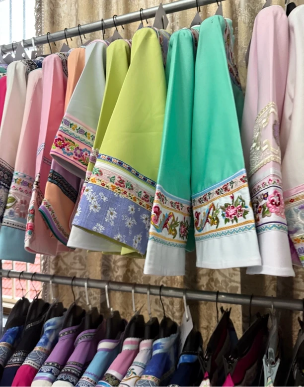 少数民族服装孤品对号拍民族风