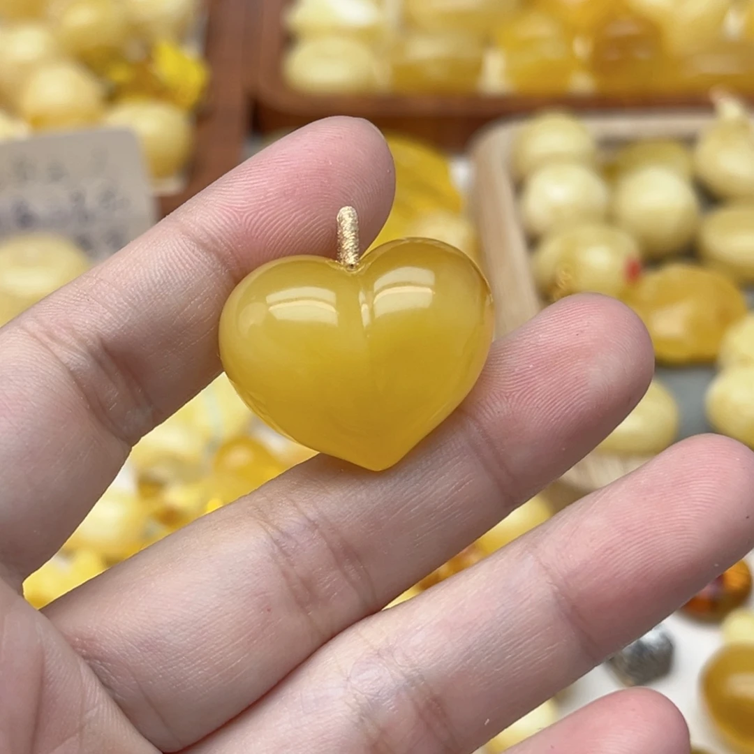 裸石蜜蜡未镶嵌配饰