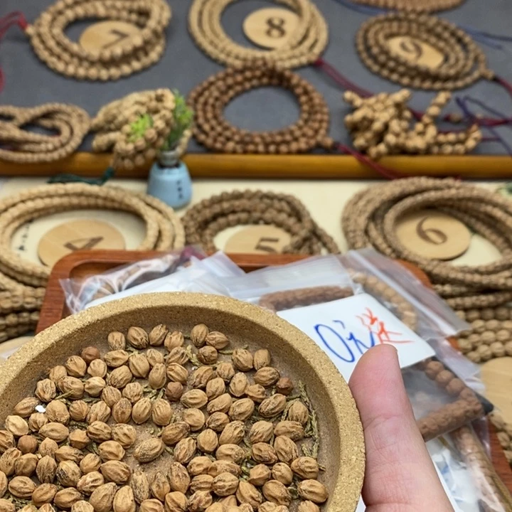 柏香籽/百香籽手串
