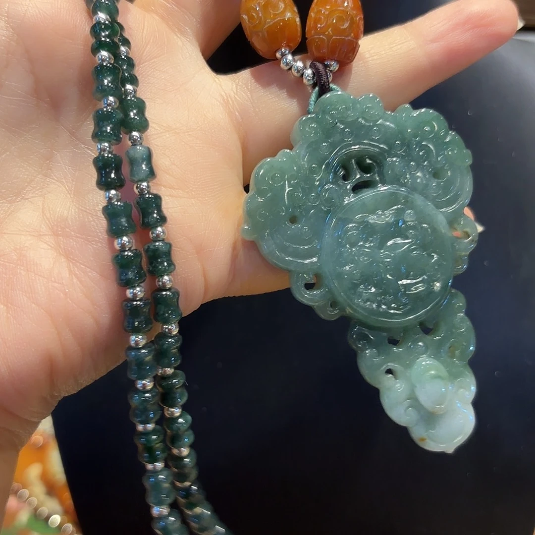 翡翠颈饰未镶嵌原创