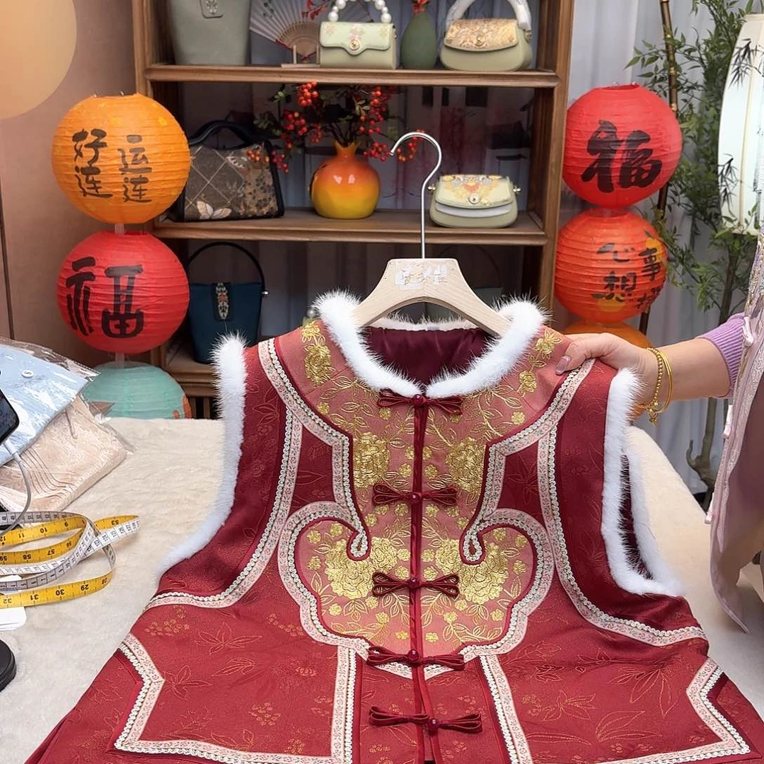 刺绣106胸围对襟马甲