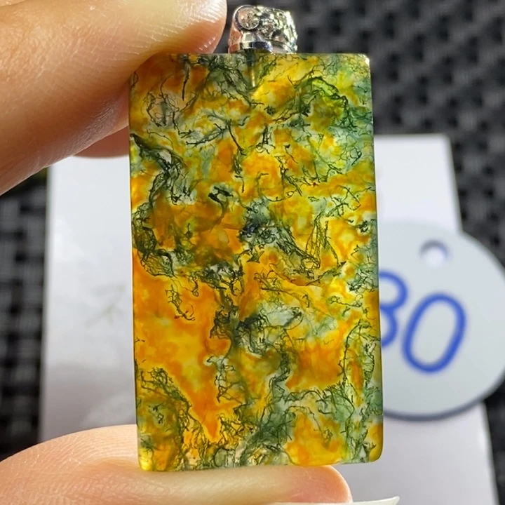 未镶嵌颈饰玛瑙/玉髓正**存
