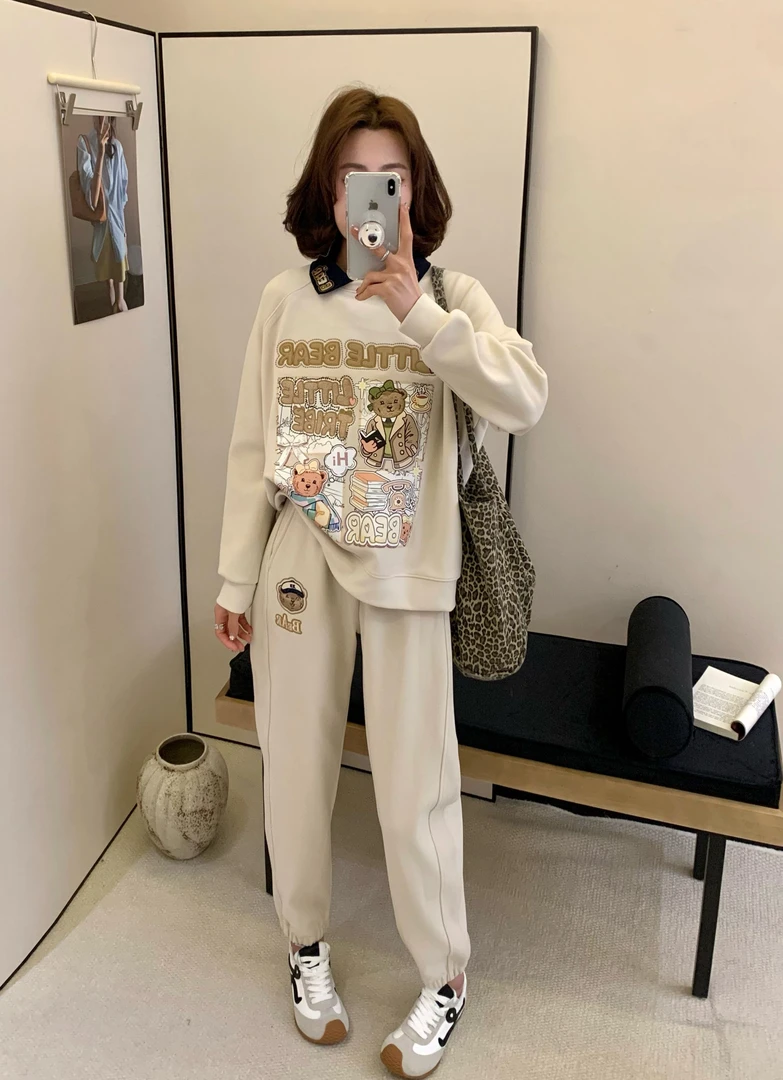 2025青岛即墨原单洋气套装书本小熊部落翻领卫衣+卫裤女装2023