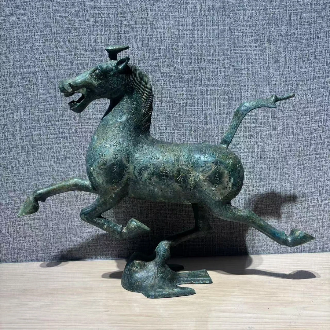复古精美马踏飞燕仿古青铜器摆件家居摆件纯铜博古架