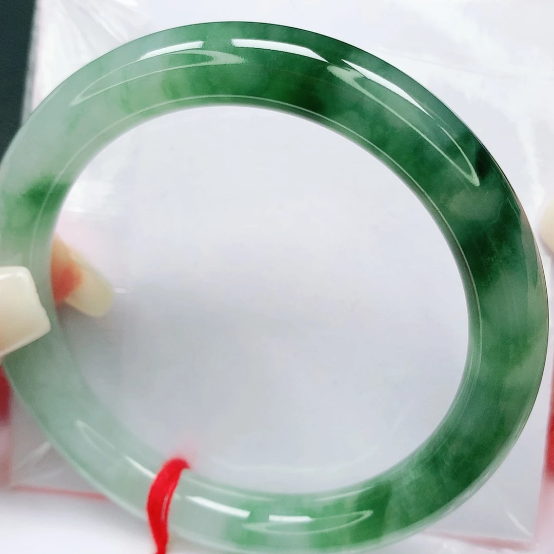 未镶嵌手镯翡翠10