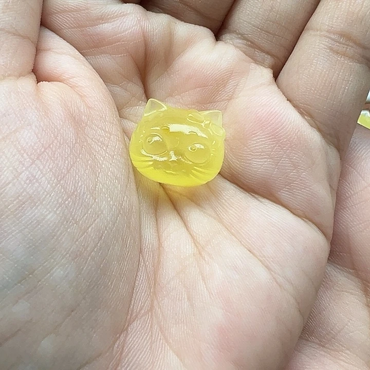 琥珀未镶嵌珠宝奇石猫头打孔不退换