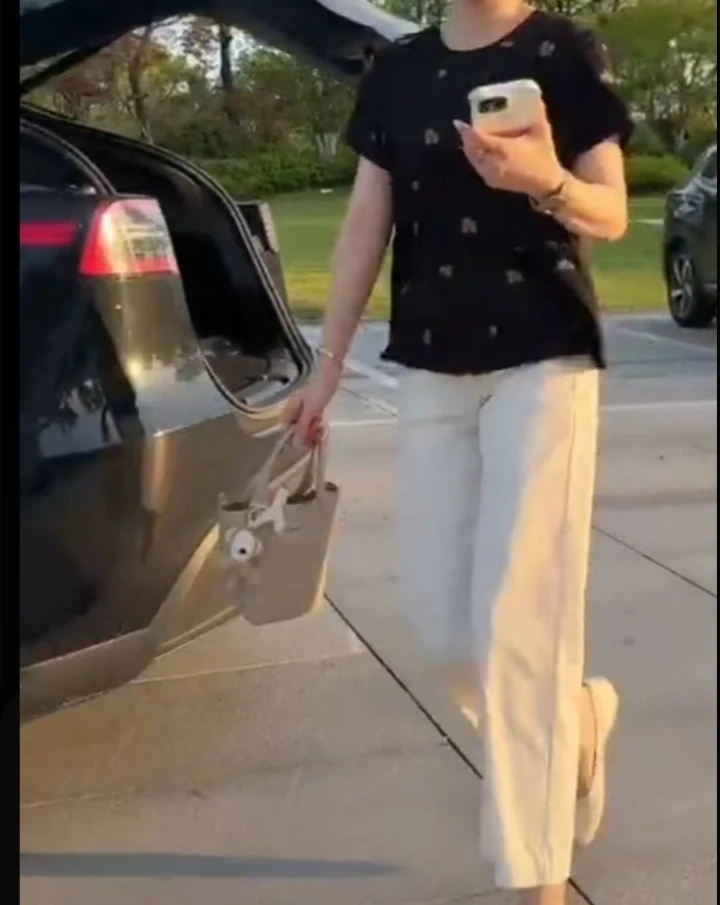 新款时尚洋气精品百搭女装F3159