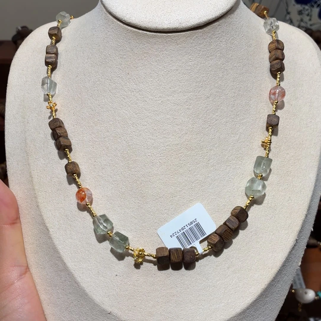 吊坠沉香未镶嵌设计款项链