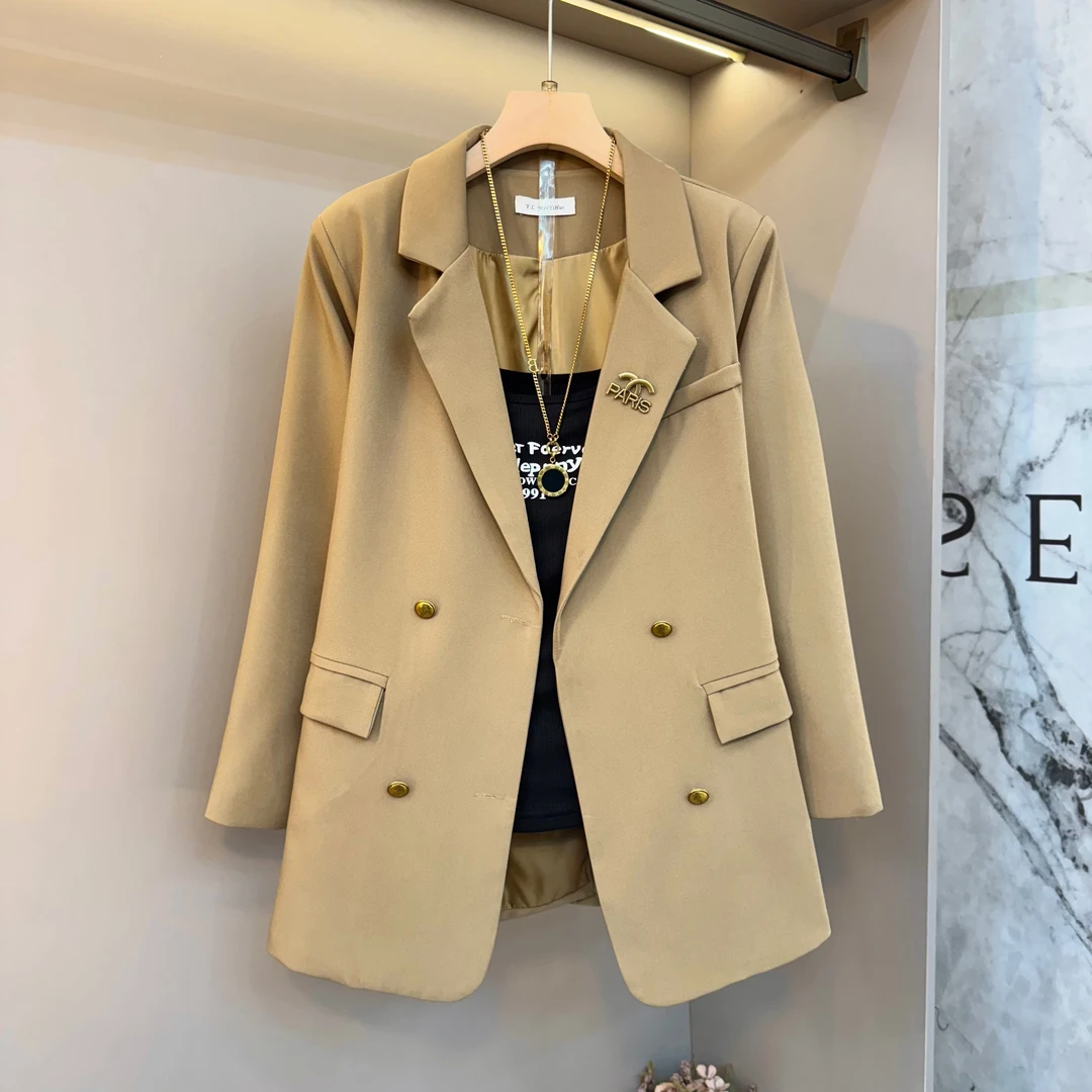 新款2025大码女装翻领别致小众设计感胖妹妹显瘦气质上衣西服外套