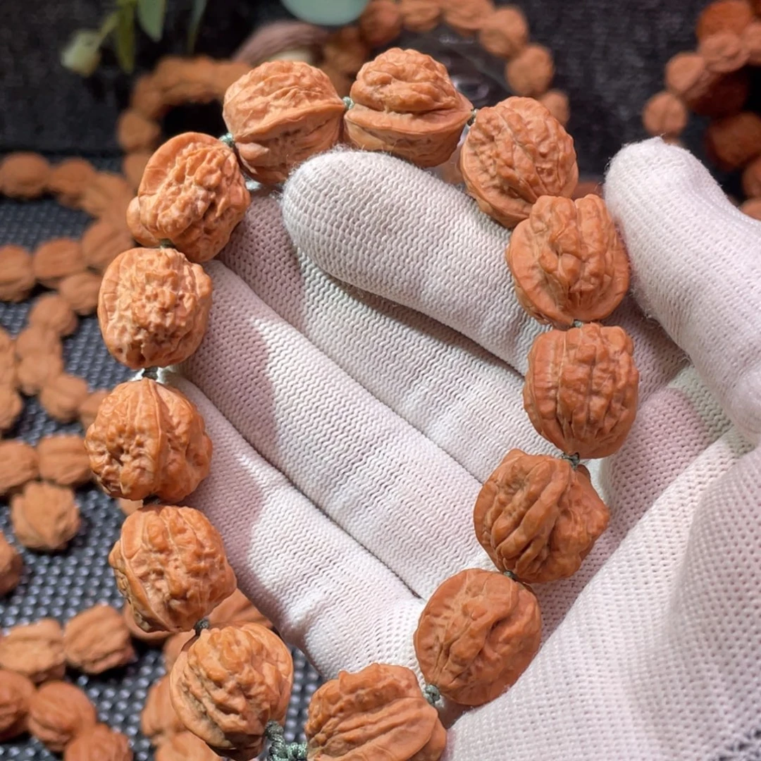 小***辰文玩核桃手串嵩山蛤蟆头异形