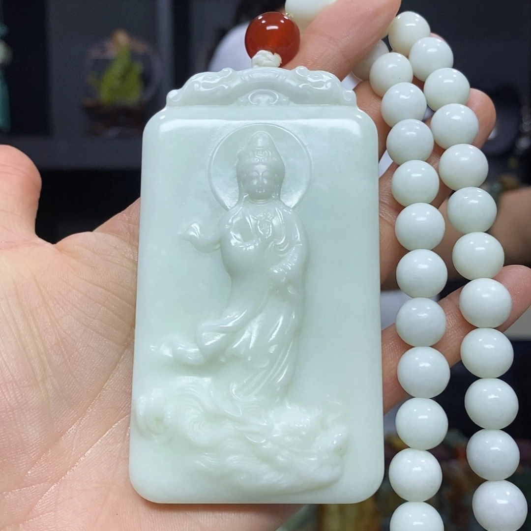 未镶嵌岫玉挂件吊坠