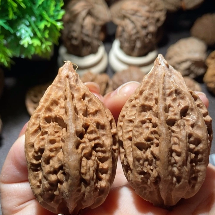 把件文玩核桃东北楸子小雪33