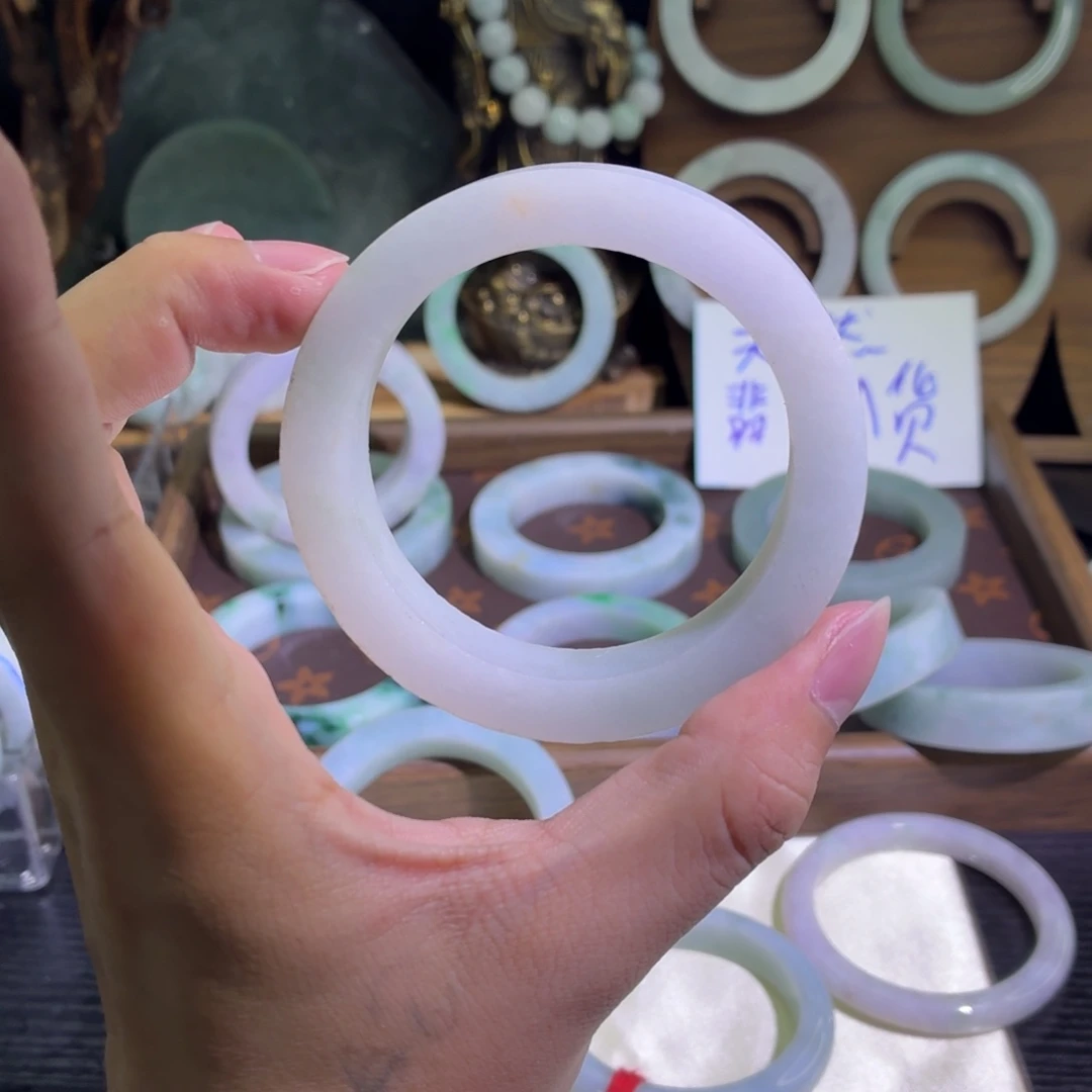 定制翡翠未镶嵌正圈