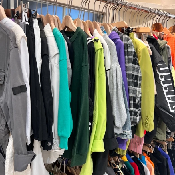 33251高端时尚新款卫衣D3-1-3