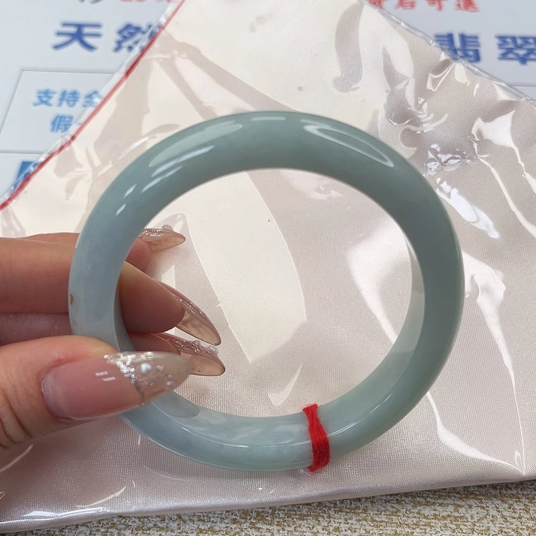 翡翠未镶嵌手镯手镯
