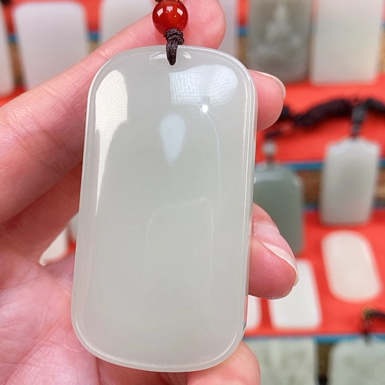 【闪购商品】颈饰未镶嵌和田玉