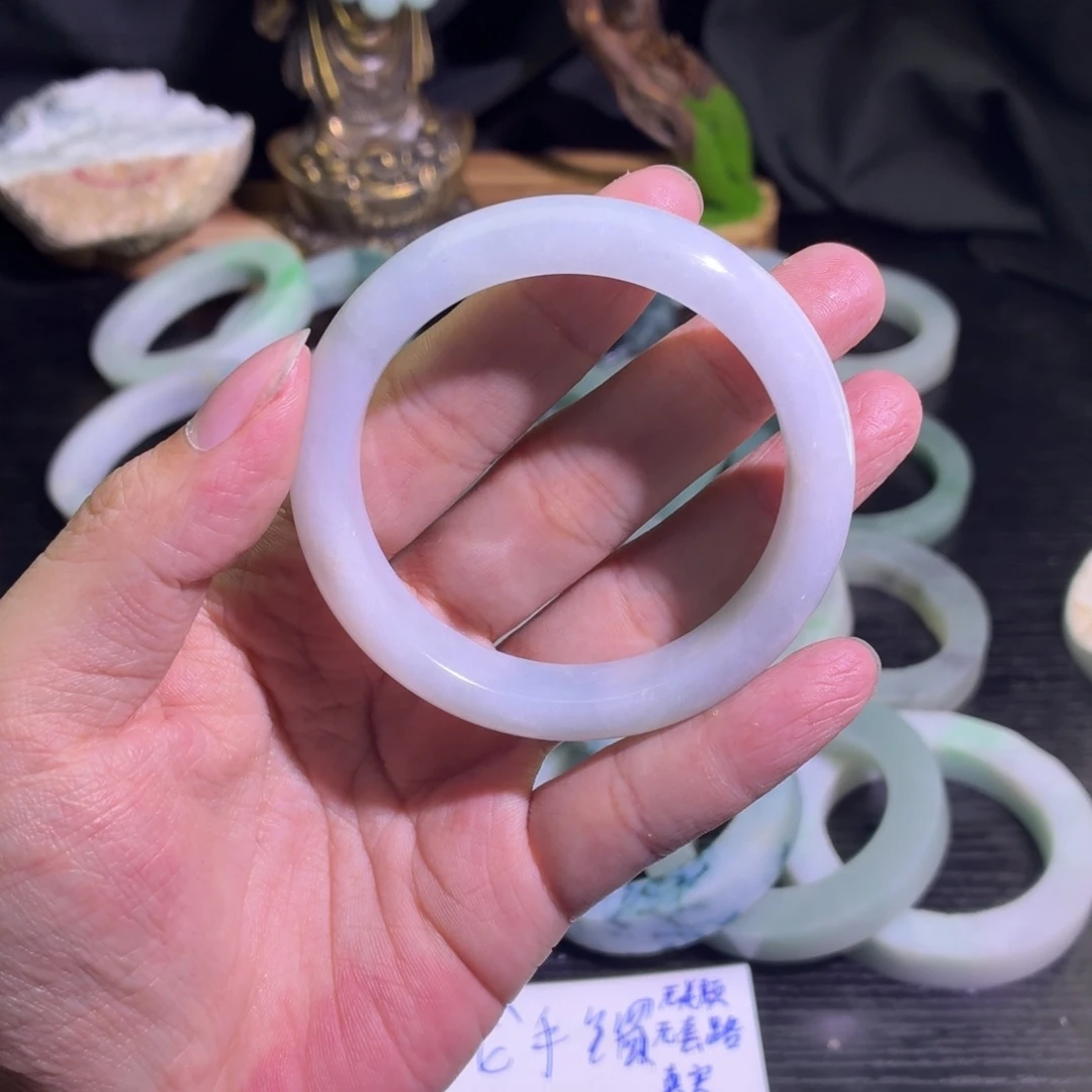 定制翡翠未镶嵌天然翡翠A货毛胚手镯定制