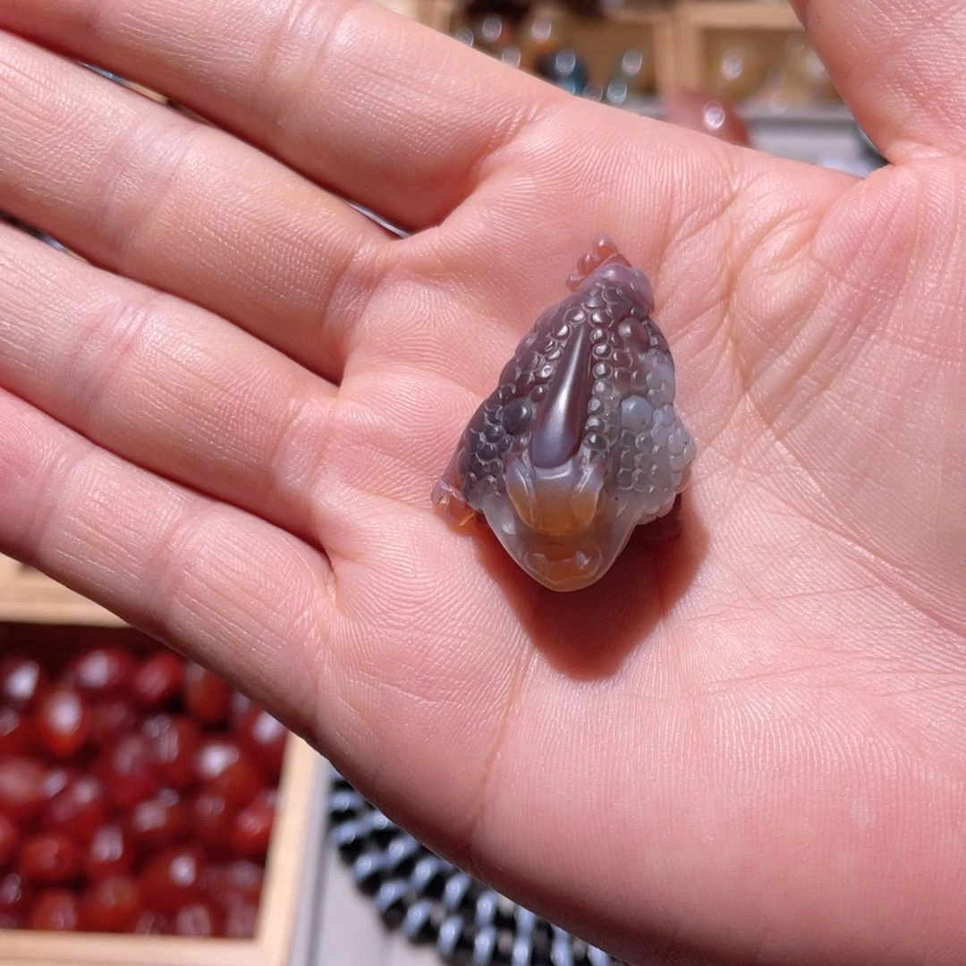 玛瑙/玉髓未镶嵌珠宝半成品