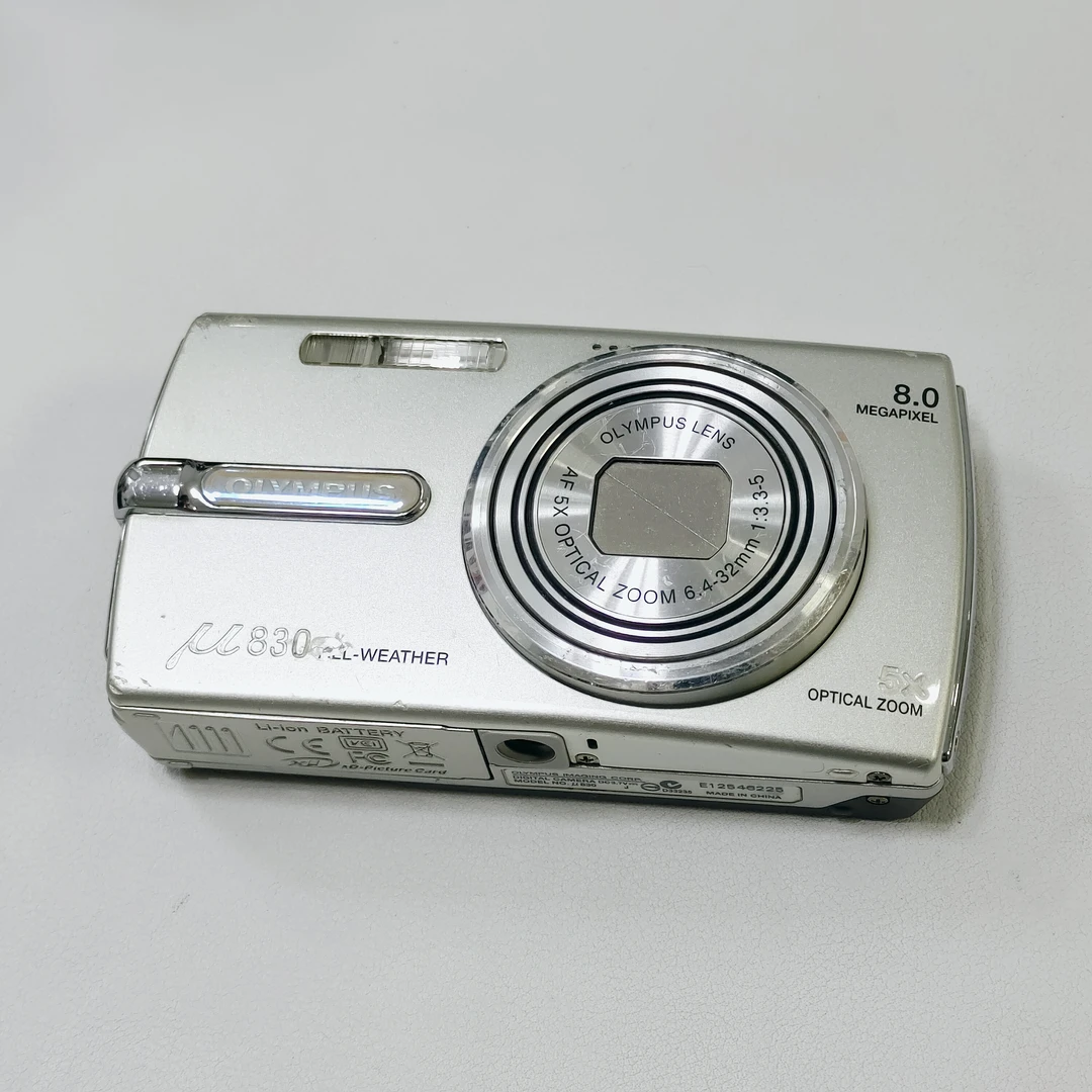 9新 Olympus/奥林巴斯 u830日版/自备xd卡/800万像素5倍光学变焦