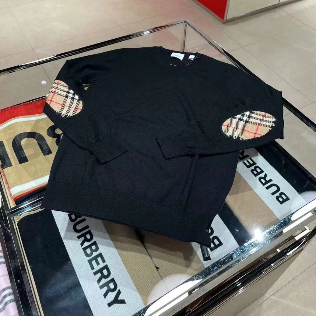 全新未使用 BURBERRY/博柏利 针织衫轻奢时尚休闲百搭圆领毛衣