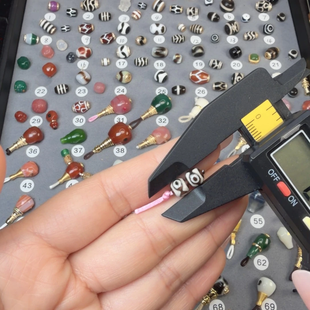 玛瑙/玉髓未镶嵌饰品