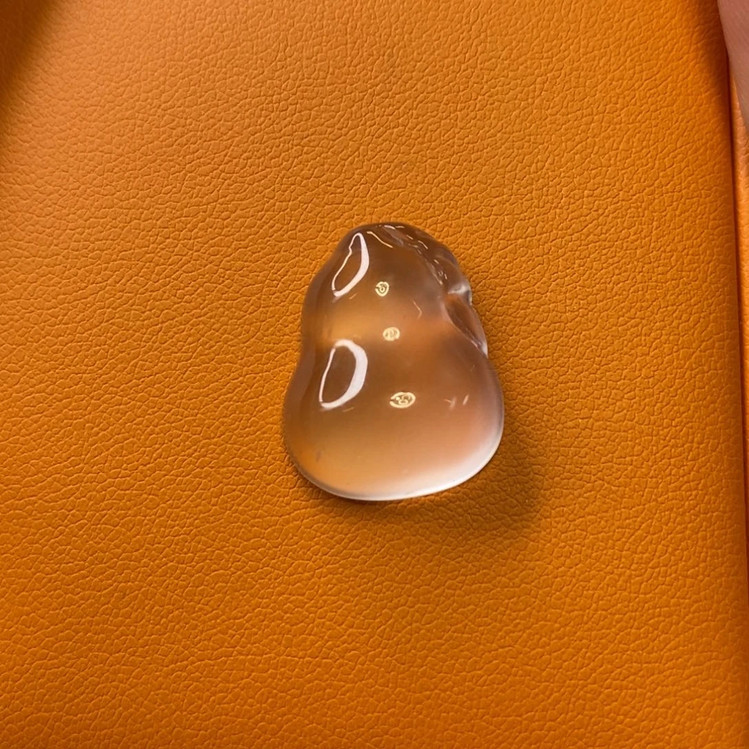 石英质玉未镶嵌吊坠