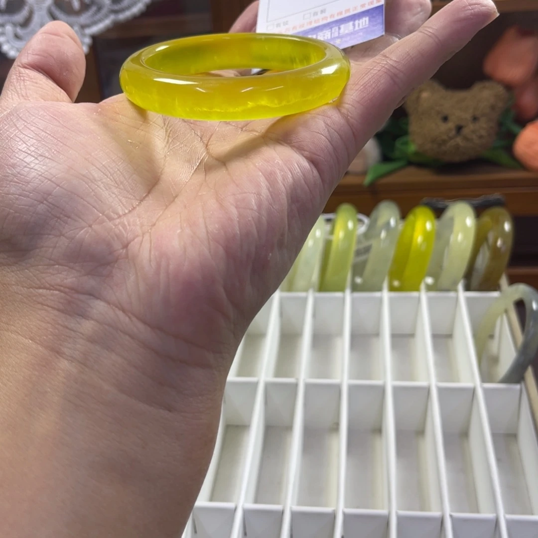 蛇纹石玉未镶嵌手镯391