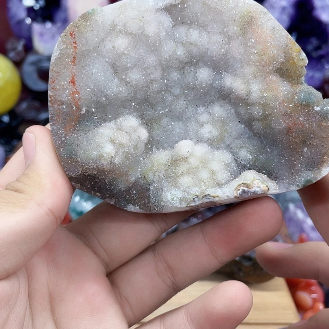紫晶未镶嵌大型摆件（非配饰）