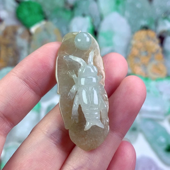 翡翠未镶嵌吊坠(不含链)