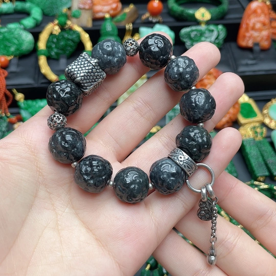 翡翠合金颈饰翡翠