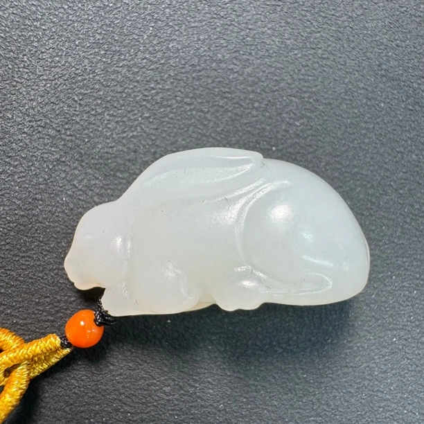 720-和田玉兔兔挂饰