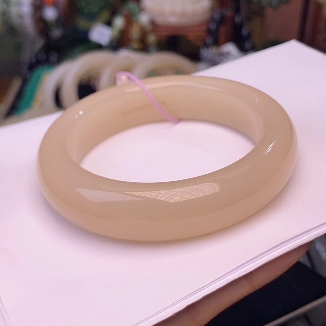 和田玉手镯未镶嵌55.7 浓藕粉老矿料手镯天花板