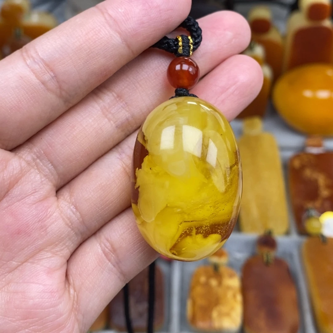 琥珀未镶嵌珠宝奇石