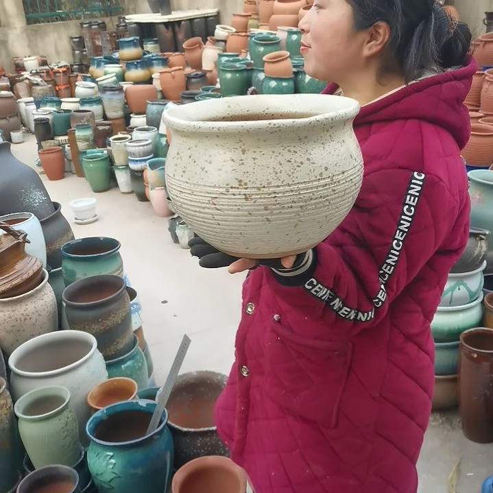 红陶口25高18一个盆子