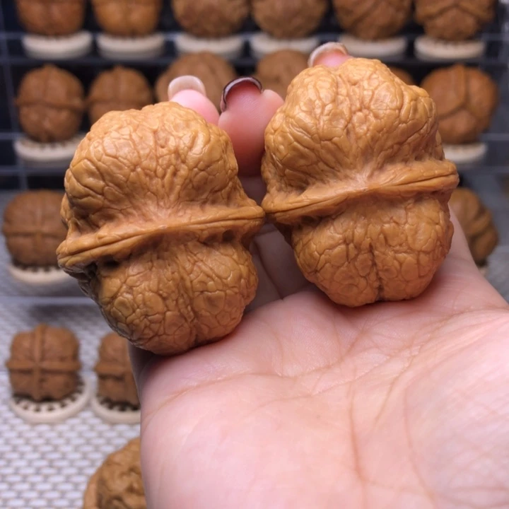 文玩核桃把件76号方尊46尺