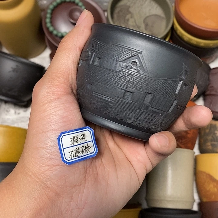 瑕疵不退不换介意勿拍