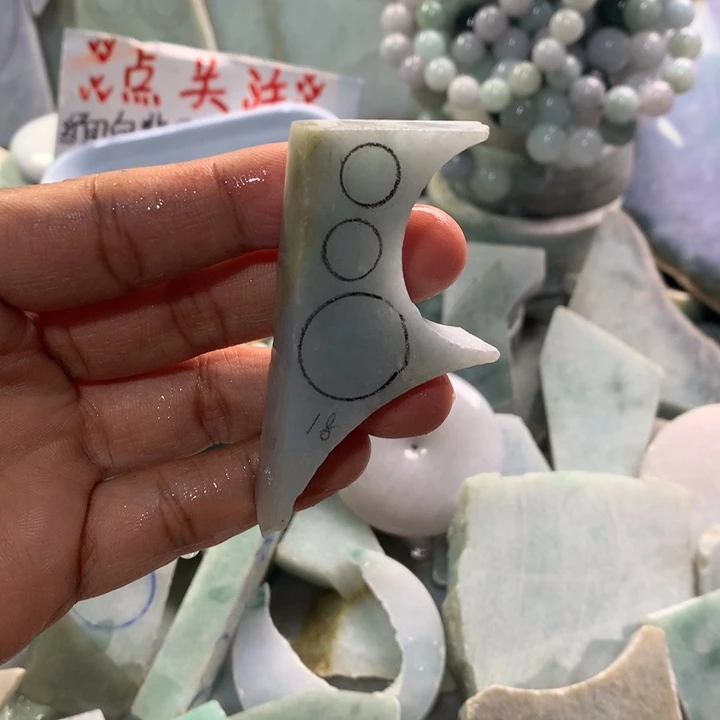 配石翡翠天然翡翠15号