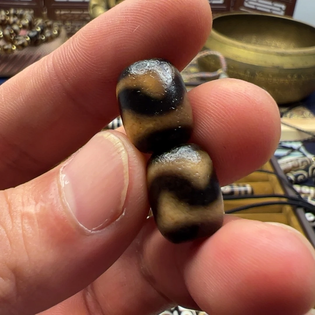 玛瑙/玉髓颈饰未镶嵌齐**圣