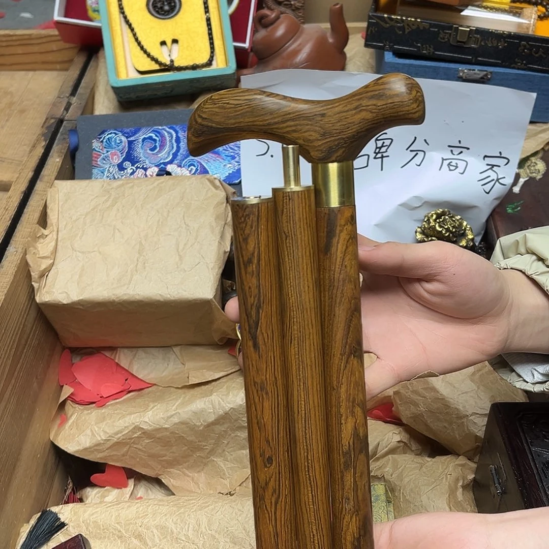 大叶紫檀（黑酸枝木类）