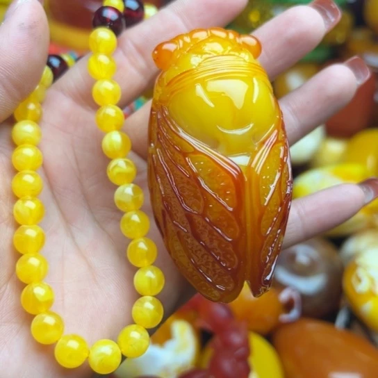琥珀手串未镶嵌蜜蜡