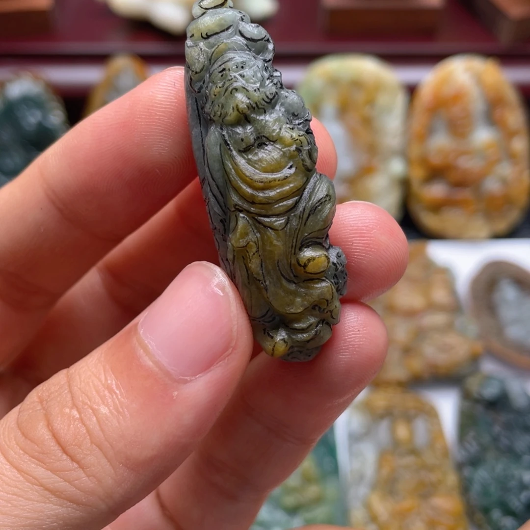 定制翡翠未镶嵌翡翠