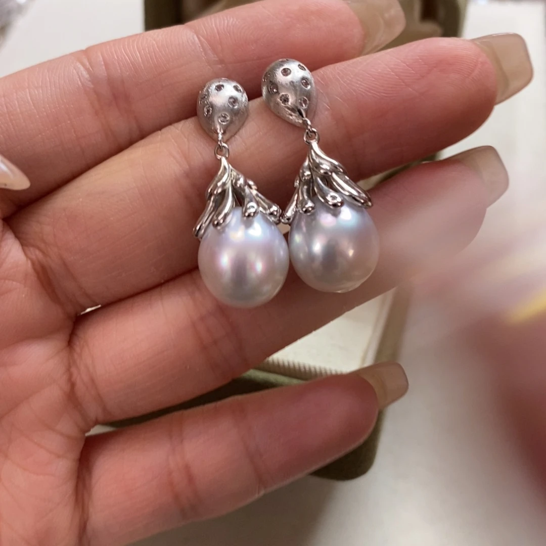 银S925镶嵌海水珍珠耳饰
