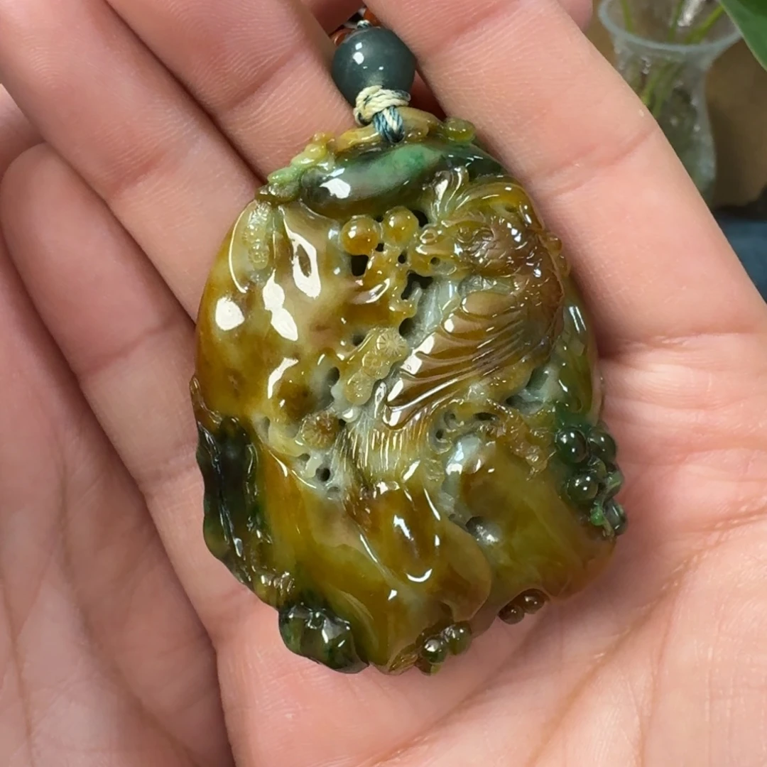 翡翠未镶嵌颈饰翡翠挂件